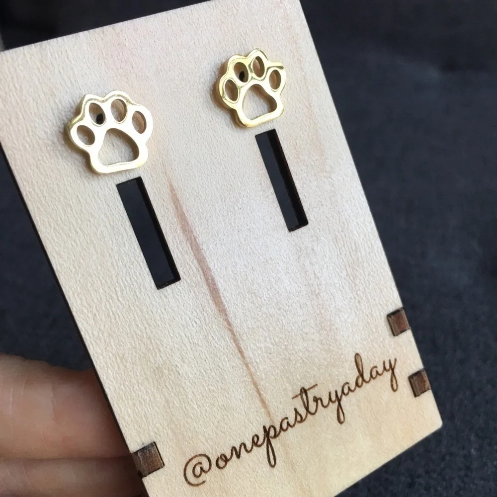 Paw Print Cut Out Stainless Steel Fashion Stud Earrings, GOLD